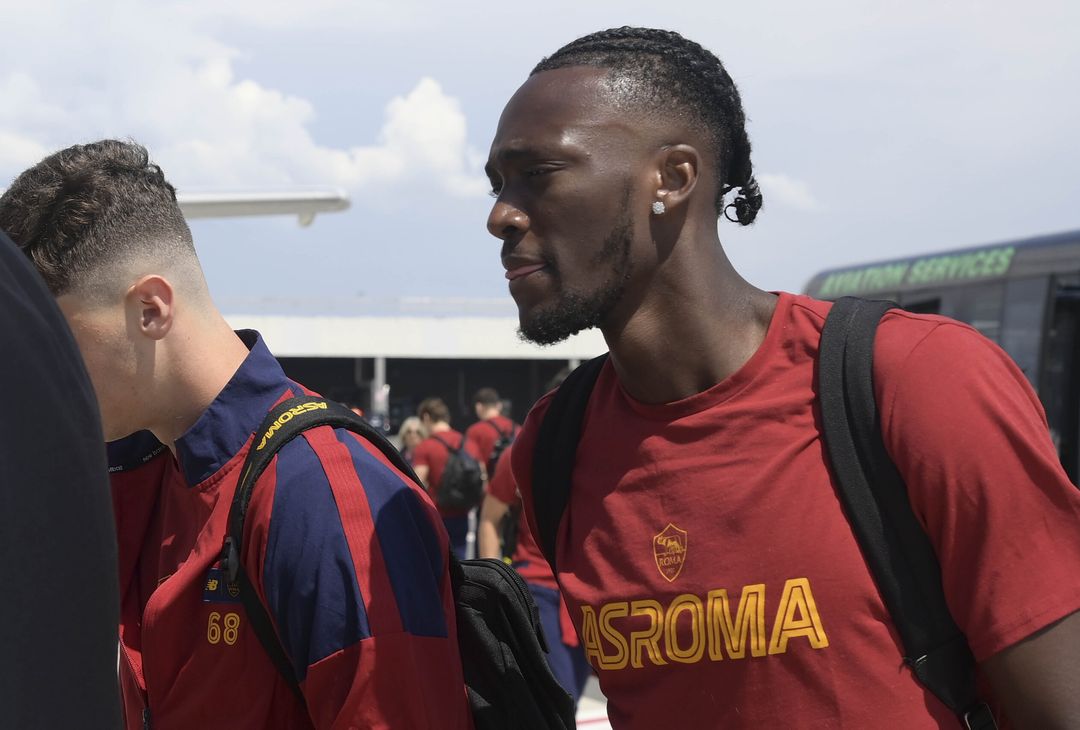 Roma, la partenza per Budapest: domani la finale di Europa League – FOTO GALLERY - immagine 21