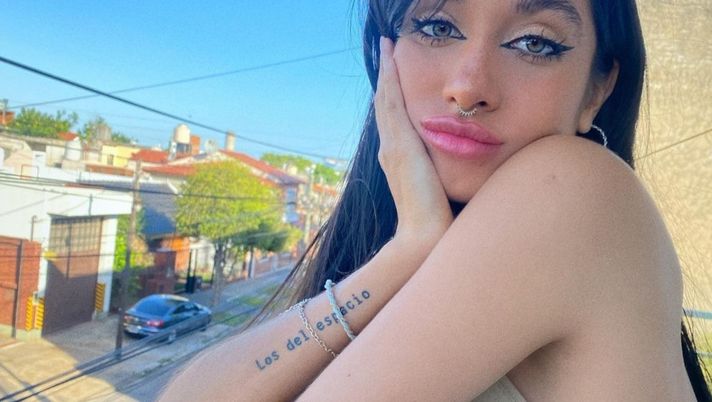 Betis, Marc Bartra si consola: dopo la rottura con la moglie “canta” con Maria… Betis, Marc Bartra si consola: dopo la rottura con la moglie “canta” con Maria… - immagine 1