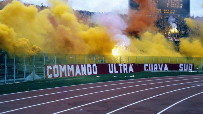 I colori giallorossi nella settimana dei 120 anni laziali... I colori giallorossi nella settimana dei 120 anni laziali...