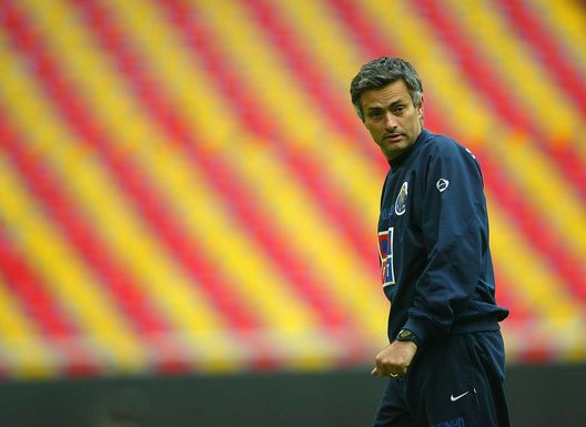 GELSENKIRCHEN, GERMANY - MAY 25: Jose Mourinho, Coach of FC Porto during training before The UEFA Champions League Final at The Arena Auf Schalke on May 25, 2004 in Gelsenkirchen, Germany. (Photo by Stuart Franklin/Getty Images) GELSENKIRCHEN, GERMANY - MAY 25: Jose Mourinho, Coach of FC Porto during training before The UEFA Champions League Final at The Arena Auf Schalke on May 25, 2004 in Gelsenkirchen, Germany. (Photo by Stuart Franklin/Getty Images)