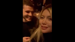 VIDEO / Wanda e Icardi a Milano: si scatenano sulle note di “Volare”