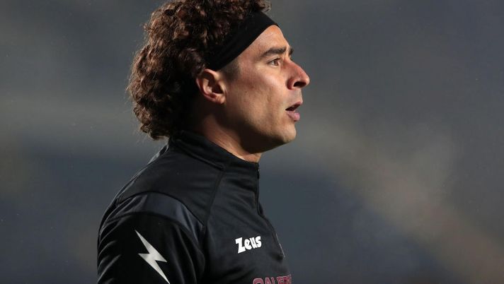 Ochoa: “Inter e Milan sanno che ho il passaporto comunitario. Voglio giocare in CL” - immagine 1