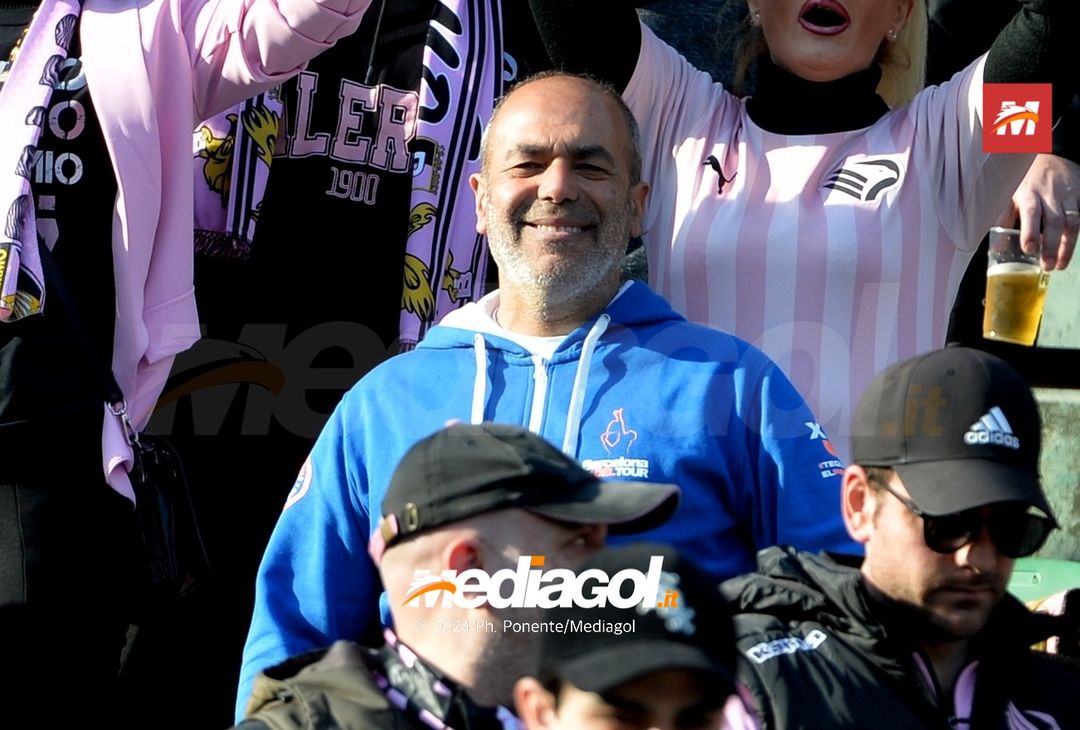 FOTOTIFO Palermo-Como 3-0, gli scatti ai tifosi al “Renzo Barbera” (GALLERY) - immagine 91