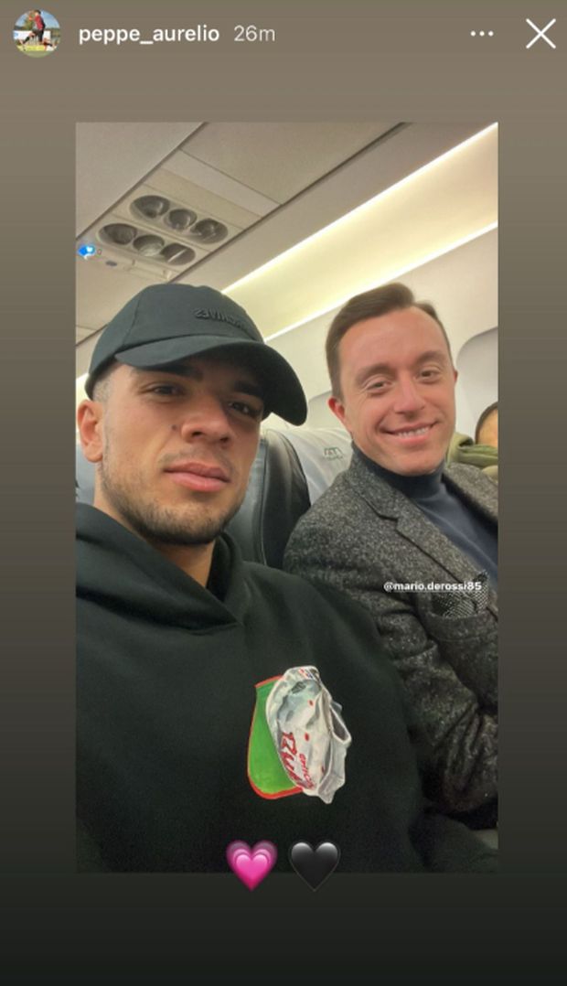 FOTO Palermo, il neo acquisto Aurelio è in volo verso il capoluogo siciliano Palermo