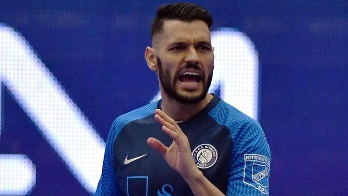 Olimpus Roma, doppia firma: rinnovano Dimas e Marcelinho Olimpus Roma, doppia firma: rinnovano Dimas e Marcelinho - immagine 1