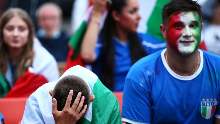 BEDFORD, ENGLAND - JULY 11: Italy fans react at Club Italia during the UEFA Euro 2020 Championship Final between Italy and England on July 11, 2021 in Bedford, United Kingdom. England meets Italy at Wembley Stadium for the final of the 2020 UEFA European Championships. This will be England's first major competition final in 55 years, while Italy remains unbeaten in their last 33 games. (Photo by Hollie Adams/Getty Images) BEDFORD, ENGLAND - JULY 11: Italy fans react at Club Italia during the UEFA Euro 2020 Championship Final between Italy and England on July 11, 2021 in Bedford, United Kingdom. England meets Italy at Wembley Stadium for the final of the 2020 UEFA European Championships. This will be England's first major competition final in 55 years, while Italy remains unbeaten in their last 33 games. (Photo by Hollie Adams/Getty Images)