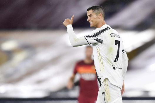 Cristiano Ronaldo Cristiano Ronaldo