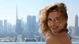 Lady Costacurta a Dubai dopo l’intervento, i fan la attaccano: “Sempre a fare polemiche”