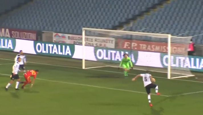 Occasione a fine primo tempo per il Cesena, ancora sullo 0-0 Occasione a fine primo tempo per il Cesena, ancora sullo 0-0