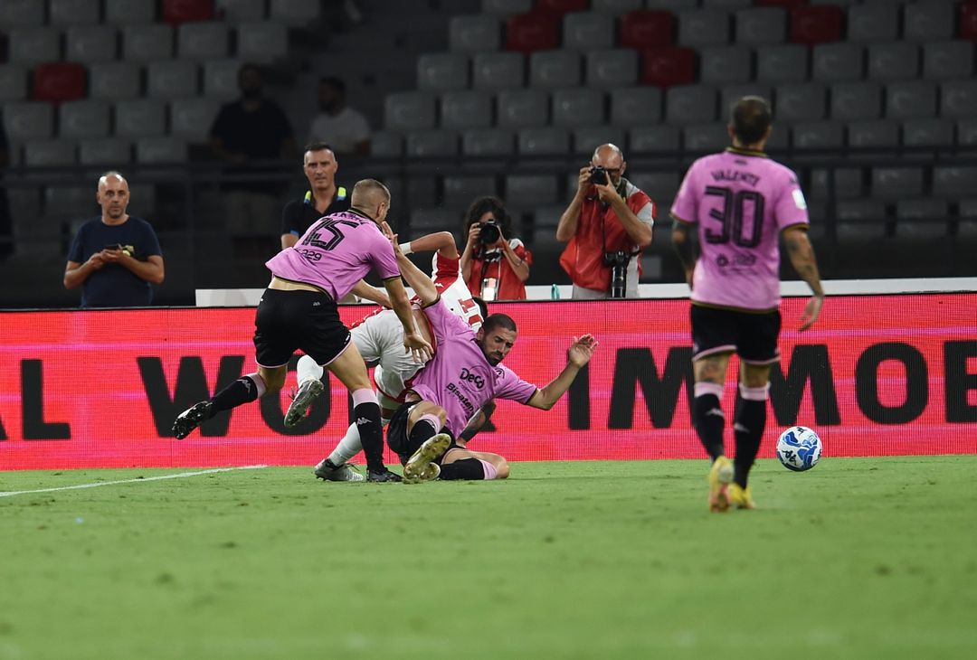 FOTO Bari-Palermo 1-1 Serie B 2a giornata 2022/23 (gallery) - immagine 18