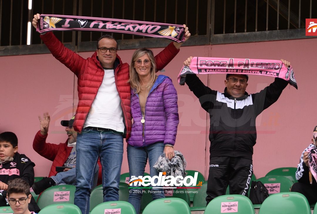FOTO, i tifosi allo stadio per Palermo – Avellino 1-1 (Gallery) - immagine 41