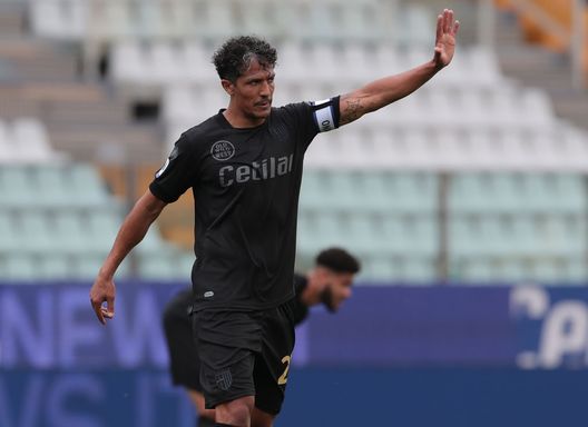 Bruno Alves (getty images) Bruno Alves (getty images)