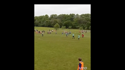 VIDEO Calcio, clamoroso: guarda il gol sbagliato a pochi passi dalla porta