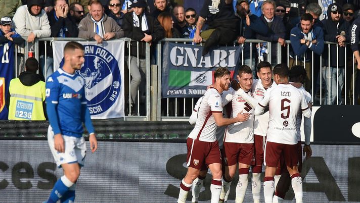 BRESCIA, ITALY - NOVEMBER 09: Andrea Belotti of Torino celebrates after scoring his second goal from the penalty spot during the Serie A match between Brescia Calcio and Torino FC at Stadio Mario Rigamonti on November 09, 2019 in Brescia, Italy. (Photo by Tullio M. Puglia/Getty Images) BRESCIA, ITALY - NOVEMBER 09: Andrea Belotti of Torino celebrates after scoring his second goal from the penalty spot during the Serie A match between Brescia Calcio and Torino FC at Stadio Mario Rigamonti on November 09, 2019 in Brescia, Italy. (Photo by Tullio M. Puglia/Getty Images)