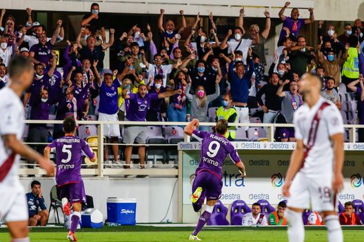 GERMOGLI PH: 28 AGOSTO 2021 FIRENZE STADIO ARTEMIO FRANCHI SERIE A FIORENTINA VS TORINO NELLA FOTO GOL ED ESULTANZA VLAHOVIC GERMOGLI PH: 28 AGOSTO 2021 FIRENZE STADIO ARTEMIO FRANCHI SERIE A FIORENTINA VS TORINO NELLA FOTO GOL ED ESULTANZA VLAHOVIC