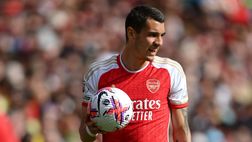 Dalle voci sulla Fiorentina alla titolarità fissa. Kiwior si prende l’Arsenal