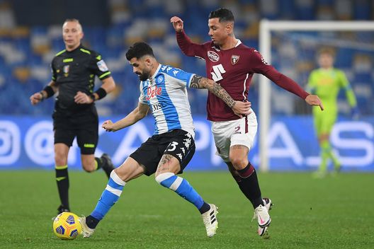 NAPLES, ITALY - DECEMBER 23: Elseid Hysaj of SSC Napoli is challenged by Armando Izzo of Torino during the Serie A match between SSC Napoli and Torino FC at Stadio Diego Armando Maradona on December 23, 2020 in Naples, Italy. Sporting stadiums around Italy remain under strict restrictions due to the Coronavirus Pandemic as Government social distancing laws prohibit fans inside venues resulting in games being played behind closed doors. (Photo by Francesco Pecoraro/Getty Images) NAPLES, ITALY - DECEMBER 23: Elseid Hysaj of SSC Napoli is challenged by Armando Izzo of Torino during the Serie A match between SSC Napoli and Torino FC at Stadio Diego Armando Maradona on December 23, 2020 in Naples, Italy. Sporting stadiums around Italy remain under strict restrictions due to the Coronavirus Pandemic as Government social distancing laws prohibit fans inside venues resulting in games being played behind closed doors. (Photo by Francesco Pecoraro/Getty Images)
