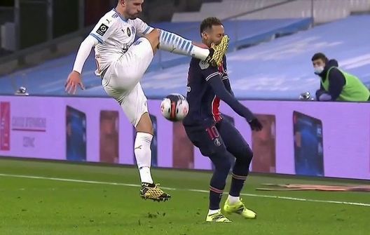 Alvaro Gonzalez Neymar (screenshot Twitter) Alvaro Gonzalez Neymar (screenshot Twitter)