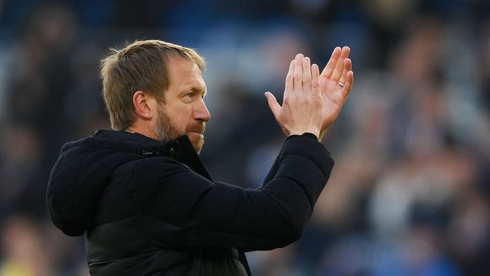 BRIGHTON, ENGLAND - MAY 07: Graham Potter, Manager of Brighton & Hove Albion applauds the fans after their sides victory during the Premier League match between Brighton & Hove Albion and Manchester United at American Express Community Stadium on May 07, 2022 in Brighton, England. (Photo by Mike Hewitt/Getty Images) Don’t Cross the Boss – Potter ha…la bacchetta magica, ma persino i suoi incantesimi hanno bisogno di tempo - immagine 1