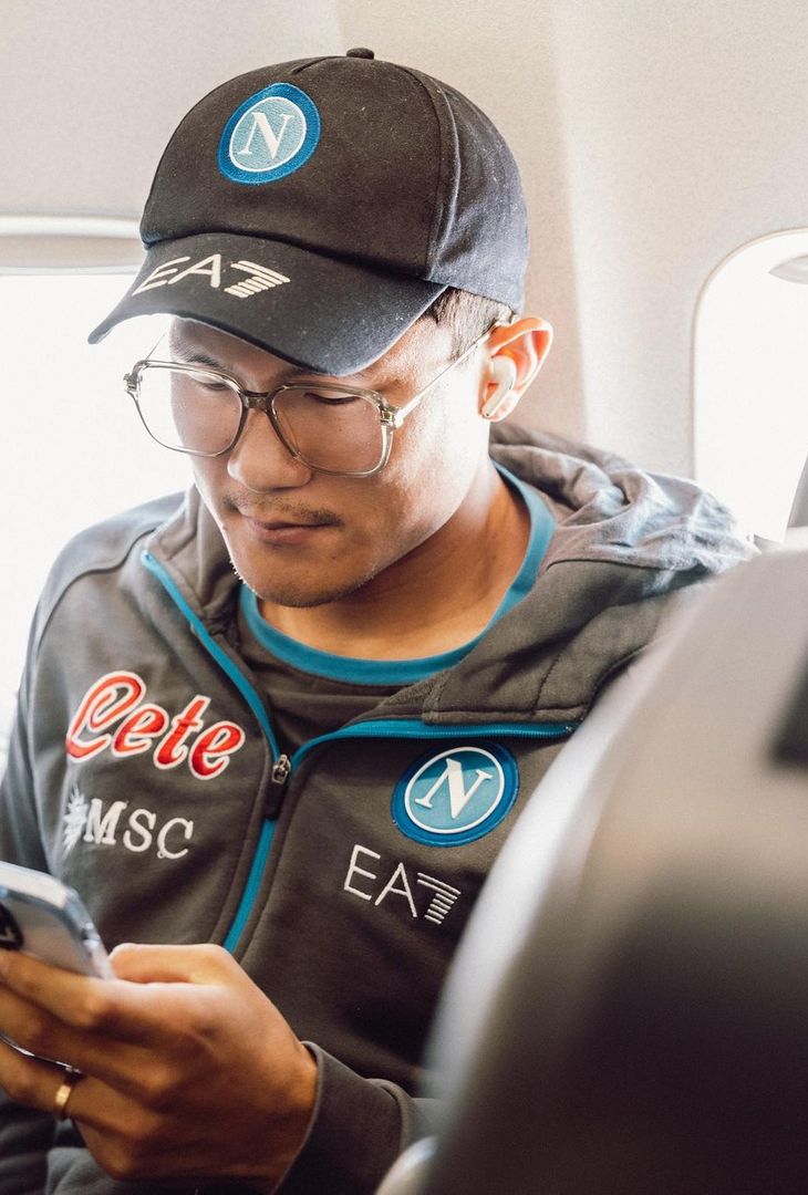 GALLERY Il Napul3 si gode il volo con destinazione Monza: “Tra le nuvole” - immagine 5