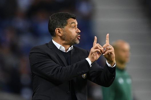 PORTO, PORTUGAL - OCTOBER 24: Sergio Conceicao, Head Coach of Porto reacts during the UEFA Europa League group G match between FC Porto and Rangers FC at Estadio do Dragao on October 24, 2019 in Porto, Portugal. (Photo by Octavio Passos/Getty Images) PORTO, PORTUGAL - OCTOBER 24: Sergio Conceicao, Head Coach of Porto reacts during the UEFA Europa League group G match between FC Porto and Rangers FC at Estadio do Dragao on October 24, 2019 in Porto, Portugal. (Photo by Octavio Passos/Getty Images)