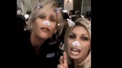 VIDEO / Marcuzzi-Lucariello festeggiano insieme. La loro è una famiglia allargata