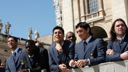 Balotelli indeciso sul derby, la risposta di Materazzi è epica: “Ma che umm? Non vedi che…”