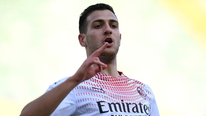 I 26 anni di Diogo Dalot, cresciuto nel Milan, punto fermo del Manchester United Diogo Dalot