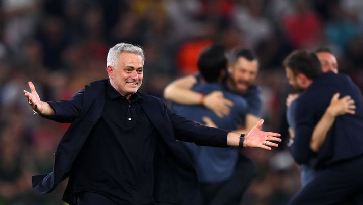 Meloni: “Meglio Mourinho o Draghi? Il primo è molto simpatico” - immagine 1