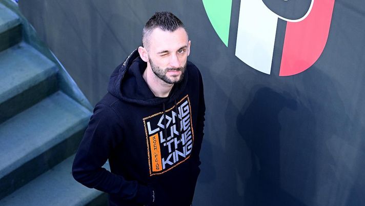 UFFICIALE – Inter, ci siamo: il club prepara così i tifosi al rinnovo di Brozovic UFFICIALE – Inter, ci siamo: il club prepara così i tifosi al rinnovo di Brozovic - immagine 1