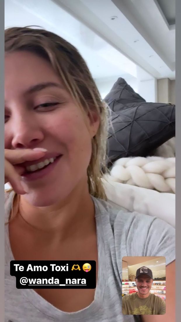 Wanda-Icardi, la storia infinita: lui posta la videochiamata e bacio con dedica- immagine 3