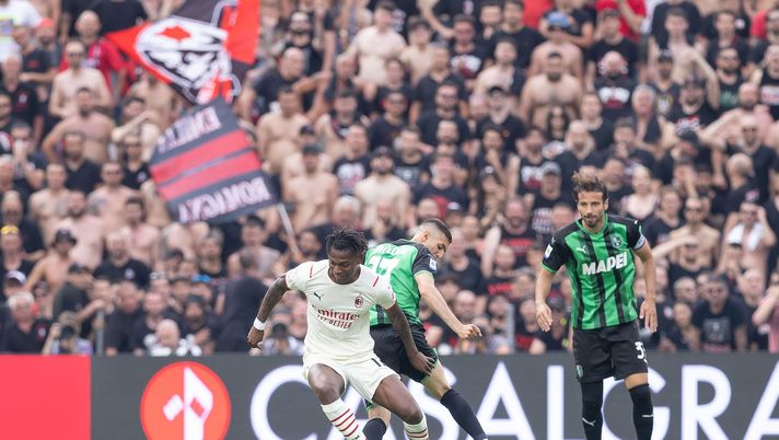 Rafael Leao (attaccante AC Milan) qui durante Sassuolo-Milan 0-3 (Serie A 2022-2023) | News (Getty Images) Rafael Leao AC Milan Sassuolo-Milan 0-3 Serie A 2021-2022