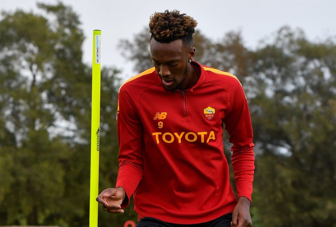 Roma, c’è Wijnaldum in gruppo. E torna anche Rui Patricio – FOTO GALLERY - immagine 95