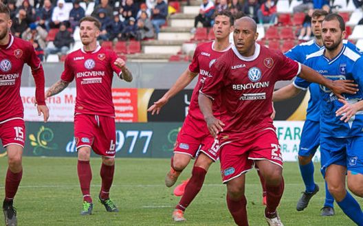 In calendario il derby calabrese a Catanzaro con la Reggina capolista 