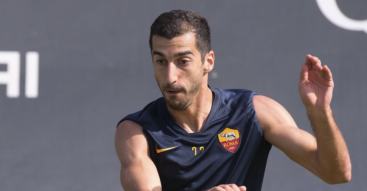 Mkhitaryan seguirá em Roma 