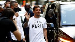 Messi nello store del PSG: delirio sugli Champs-Élysées