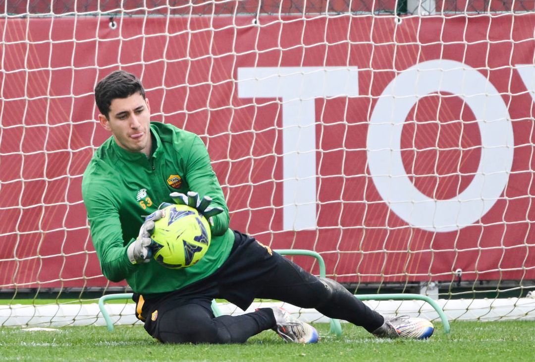 Roma, seconda giornata di allenamenti aspettando il Bologna – FOTO GALLERY - immagine 11