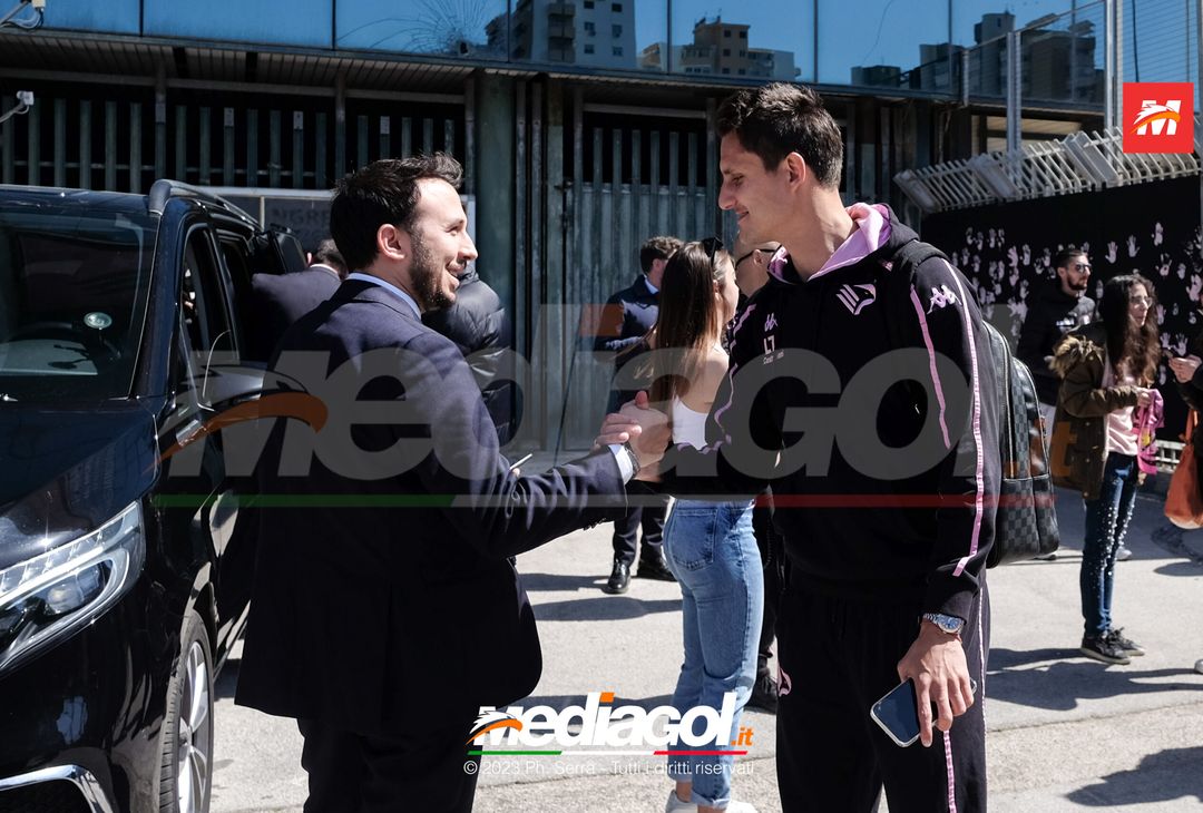 FOTO Parma-Palermo, i Rosanero in partenza dal “Renzo Barbera” (GALLERY) - immagine 26