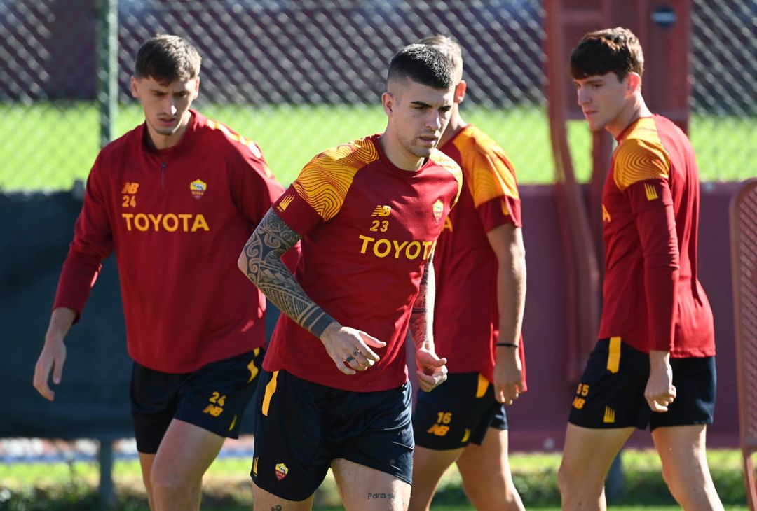 Trigoria, rifinitura in vista della sfida col Sassuolo – FOTO GALLERY - immagine 4