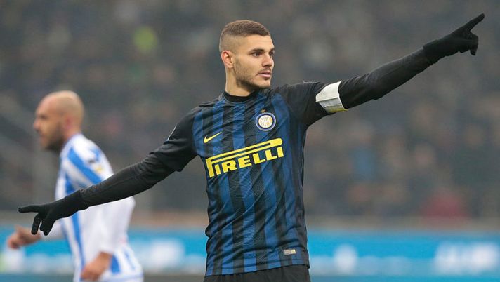 MILAN, ITALY - JANUARY 28: Mauro Icardi of FC Internazionale Milano gestures during the Serie A match between FC Internazionale and Pescara Calcio at Stadio Giuseppe Meazza on January 28, 2017 in Milan, Italy. (Photo by Emilio Andreoli/Getty Images ) Inter, Sky Sport: “Gagliardini a parte, ma c’è ottimismo. Oggi Icardi non era in gruppo” - immagine 1