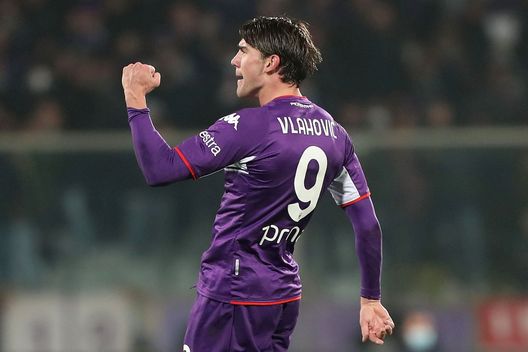 Dusan Vlahovic Dusan Vlahovic