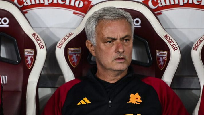 Mourinho: “Smalling, non sono ottimista per rispondere! Come sta Pellegrini, Aouar, Lukaku…” - immagine 1