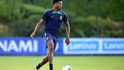 Inter, Dumfries pronto per Lecce: l’esterno prova ad allontanare le voci di mercato