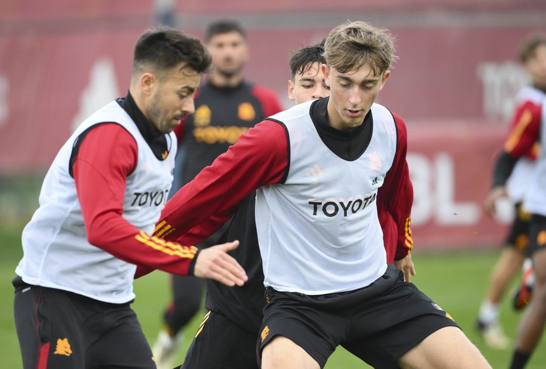 Roma in campo dopo il successo contro il Torino – FOTOGALLERY - immagine 5