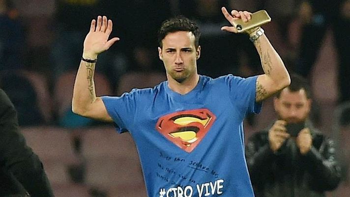 Mario il “falco”, il famoso invasore di campo va in Ucraina per salvare i profughi Mario il “falco”, il famoso invasore di campo va in Ucraina per salvare i profughi - immagine 1