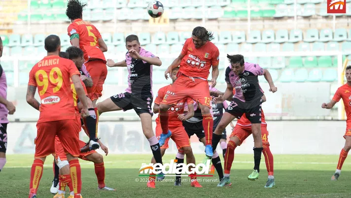 Serie C-Girone C: Catanzaro-Catania posticipo della 5ª giornata: probabili formazioni