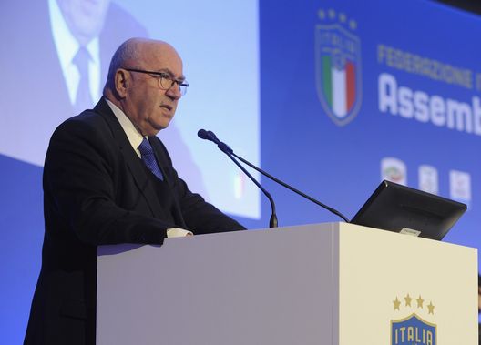 (Photo by Marco Rosi/Getty Images) Lutto nel calcio, morto l’ex presidente della Figc Carlo Tavecchio- immagine 2