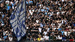 Un silenzio che fa rumore, contestazione da brividi a Monza: la ricostruzione