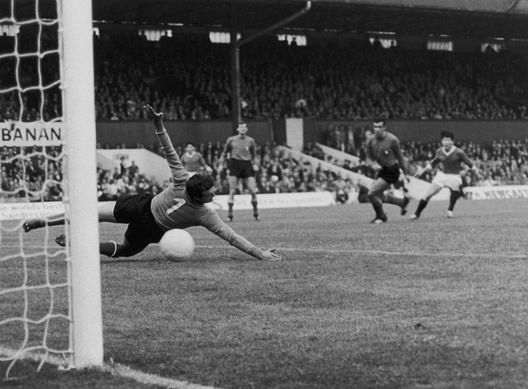 19th July 1966: Italian goalkeeper Enrico Albertosi fails to save a shot from North Korean forward Pak Doo Ik (right) during North Korea's World Cup match against Italy at Ayresome Park, Middlesbrough. They won the match 1-0. (Photo by Central Press/Getty Images) 19th July 1966: Italian goalkeeper Enrico Albertosi fails to save a shot from North Korean forward Pak Doo Ik (right) during North Korea's World Cup match against Italy at Ayresome Park, Middlesbrough. They won the match 1-0. (Photo by Central Press/Getty Images)
