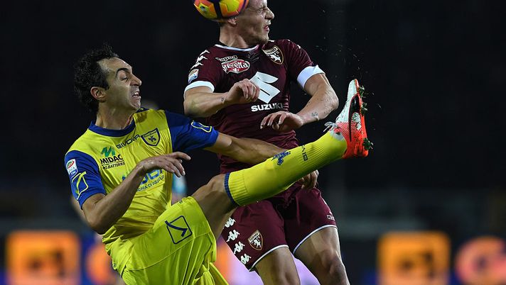 VIDEO Serie A, Torino-Chievo 2-1: granata ok, ma non mancano polemiche. Gli highlights 